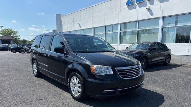 2014 Chrysler Town and Country Touring