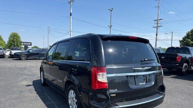 2014 Chrysler Town and Country Touring