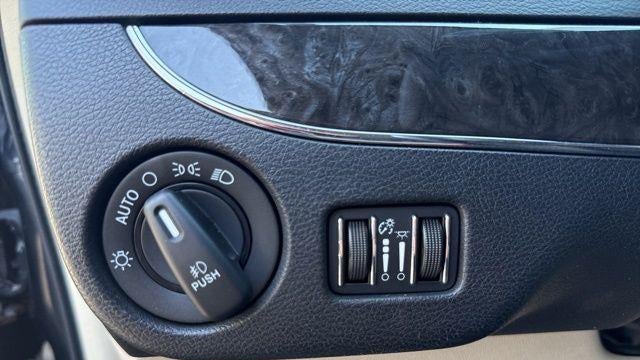 2014 Chrysler Town and Country Touring