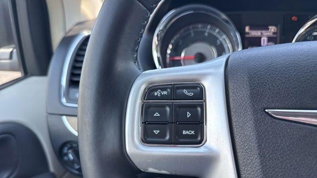2014 Chrysler Town and Country Touring