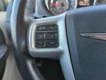 2016 Town and Country Thumbnail 33