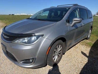 Photo of a 2017 Chrysler Pacifica Touring-L 4DR Mini-Van for sale