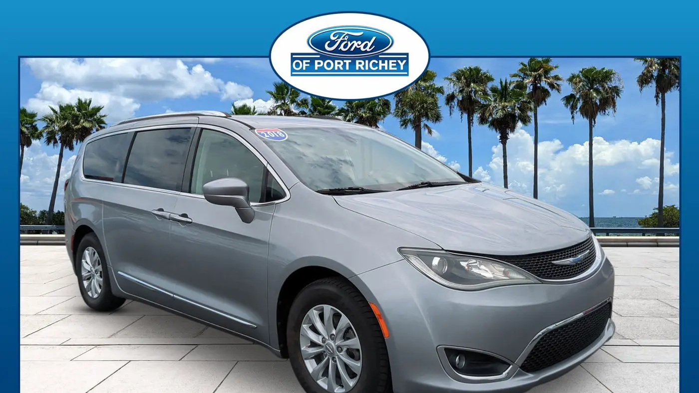 Preowned 2018 Chrysler Pacifica Touring L for Sale