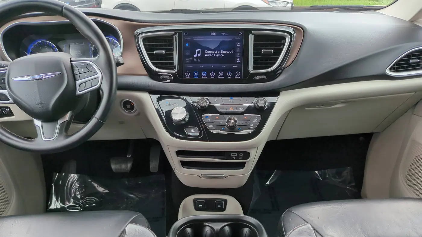 2018 Chrysler Pacifica Touring L