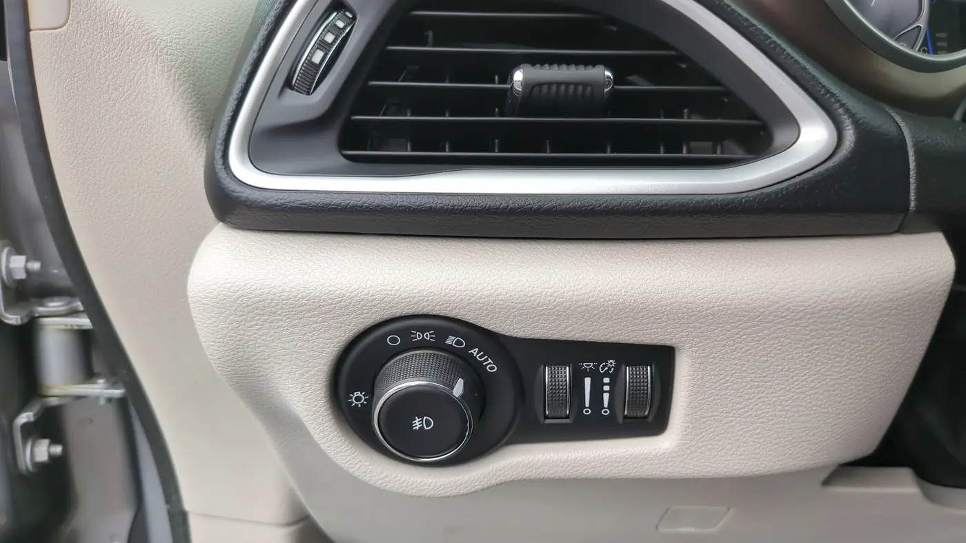 2018 Chrysler Pacifica Touring L