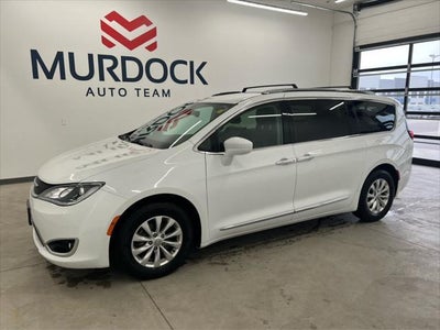 2018 Chrysler Pacifica Touring L 4DR Mini-Van