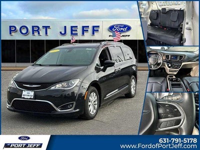 2018 Chrysler Pacifica Touring L 4DR Mini-Van