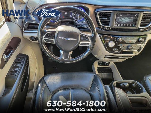2019 Chrysler Pacifica - $16,500