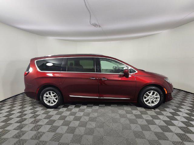 2020 Chrysler Pacifica - $15,572