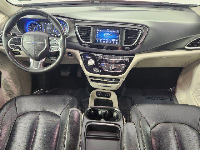 2020 Chrysler Pacifica - $15,572