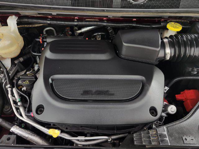 2020 Chrysler Pacifica - $15,572