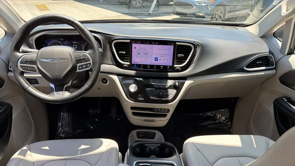 2021 Chrysler Pacifica Touring L