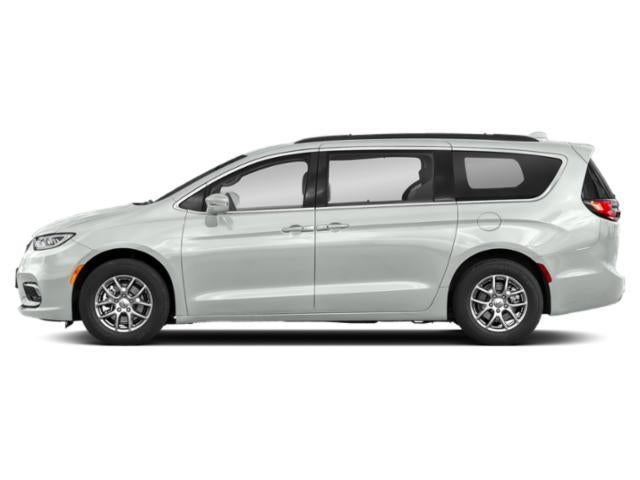 2022 Chrysler Pacifica Touring L — photo 1 of 3