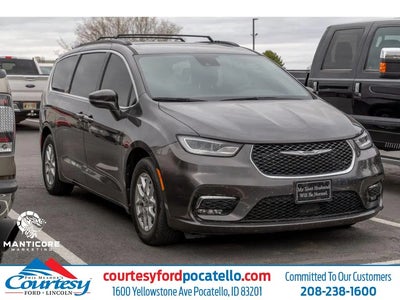 2022 Chrysler Pacifica Touring L 4DR Mini-Van