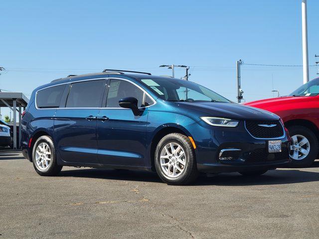 2022 Chrysler Pacifica - $13,999