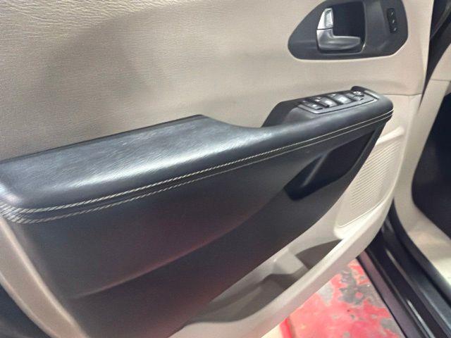 2022 Chrysler Pacifica - $21,290