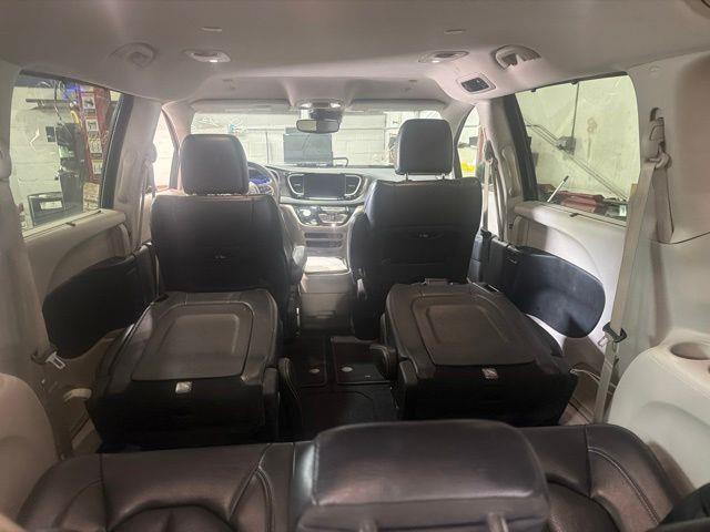 2022 Chrysler Pacifica - $21,290