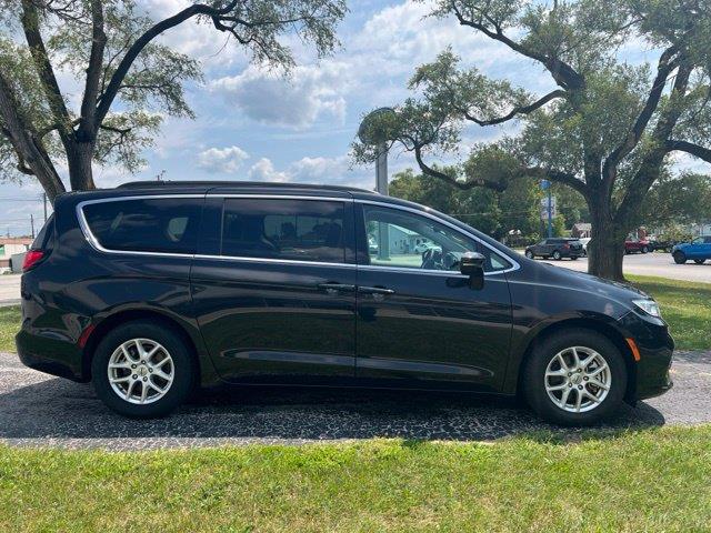 2022 Chrysler Pacifica - $18,990