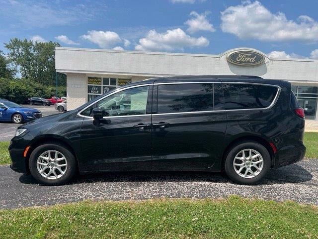 2022 Chrysler Pacifica - $18,795