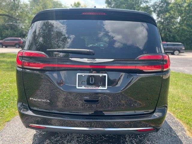 2022 Chrysler Pacifica - $18,795