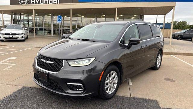 Preowned 2023 Chrysler Pacifica Touring L for Sale