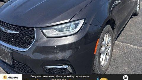 Preowned 2023 Chrysler Pacifica Touring L for Sale