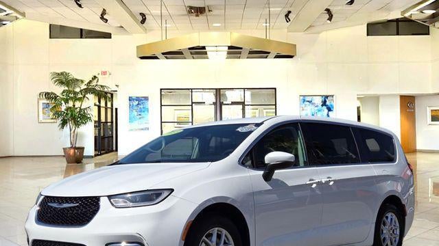 Preowned 2023 Chrysler Pacifica Touring L for Sale