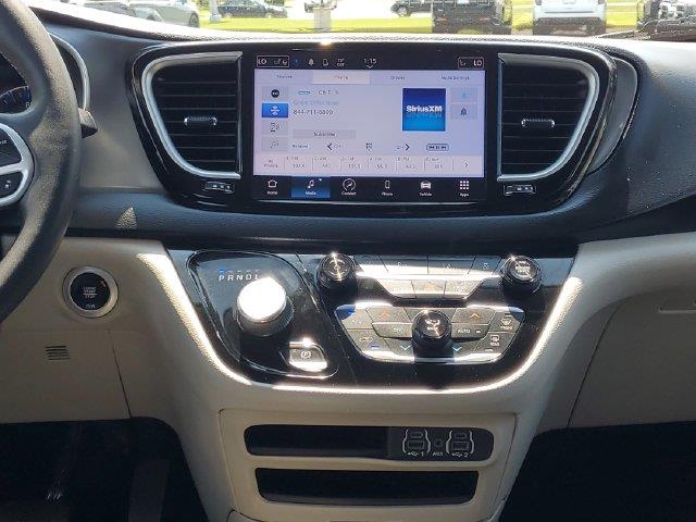 2023 Chrysler Pacifica - $21,500