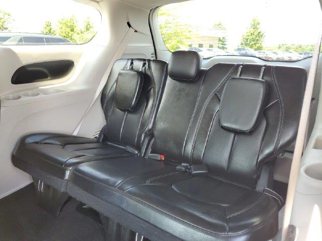 2023 Chrysler Pacifica - $21,500