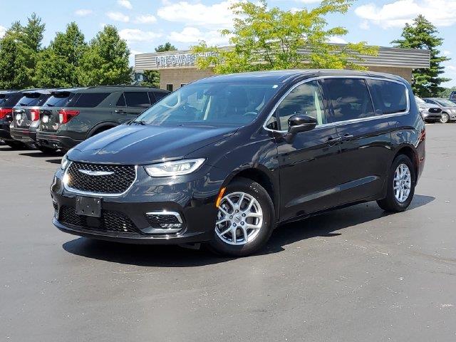 2023 Chrysler Pacifica - $21,500