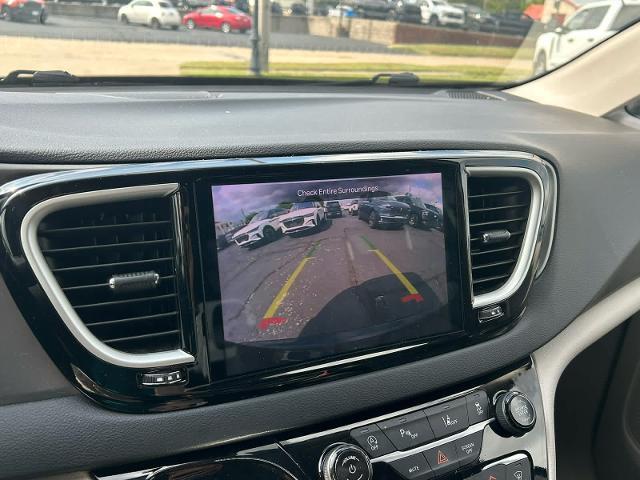 2024 Chrysler Pacifica