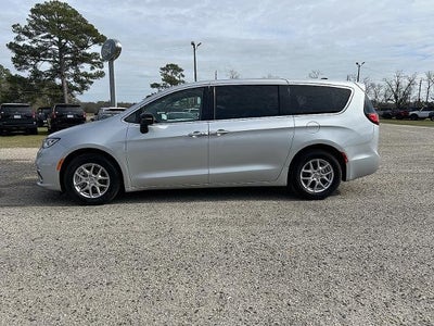 2024 Chrysler Pacifica Touring L 4DR Mini-Van