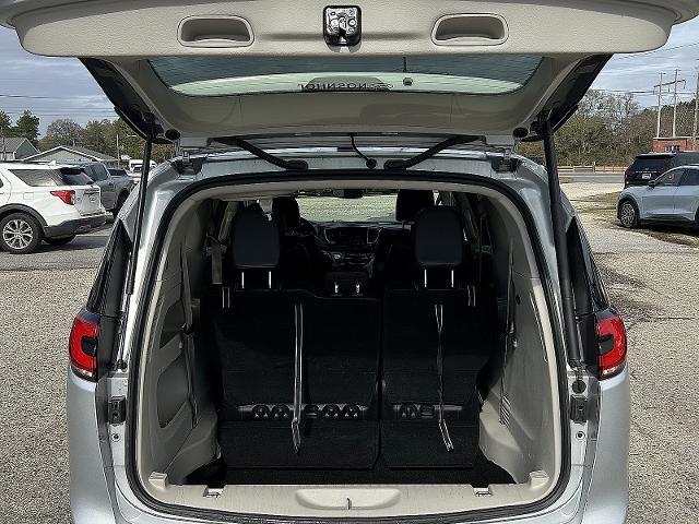 2024 Chrysler Pacifica - $28,778