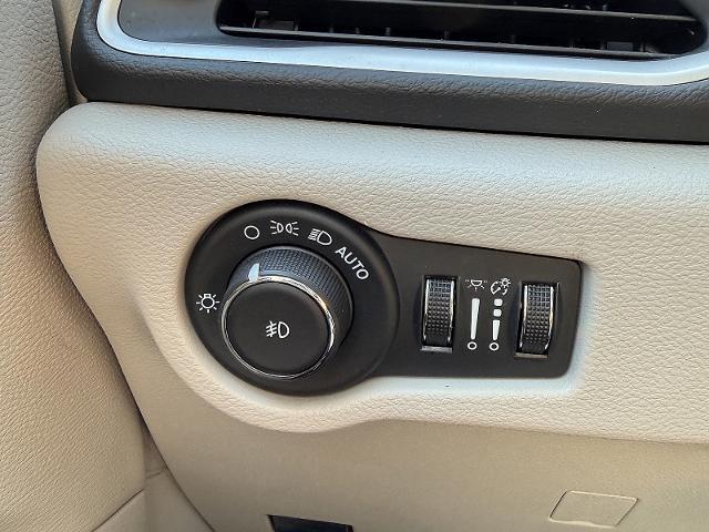 2024 Chrysler Pacifica - $28,778