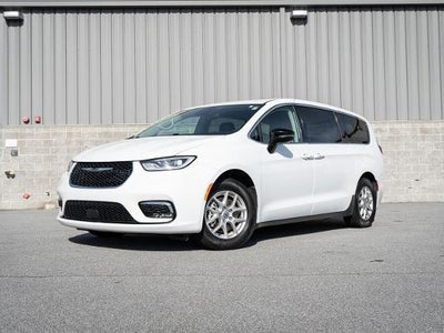 2024 Chrysler Pacifica Touring L 4DR Mini-Van