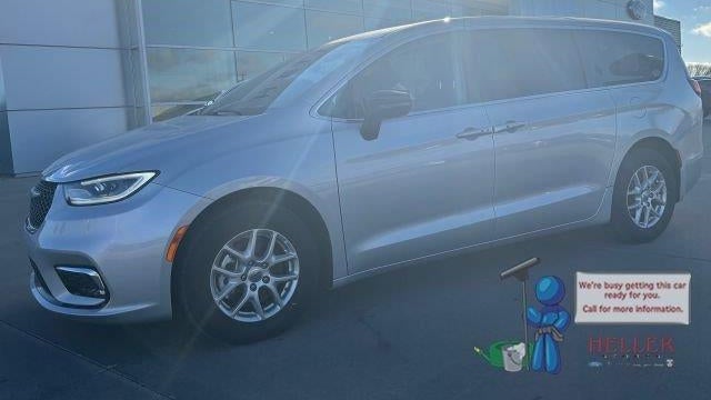 Preowned 2024 Chrysler Pacifica Touring L for Sale