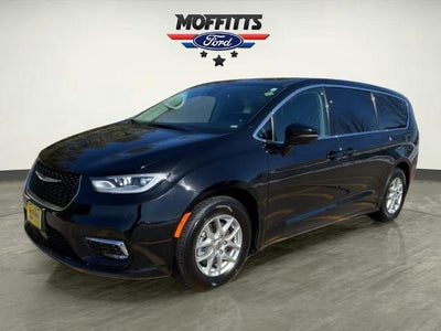 2024 Chrysler Pacifica Touring L 4DR Mini-Van
