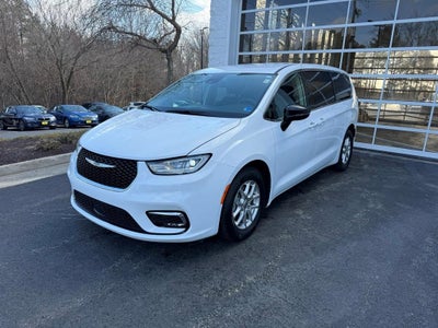 Photo of a 2024 Chrysler Pacifica Touring L 4DR Mini-Van for sale