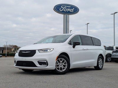 2024 Chrysler Pacifica Touring L 4DR Mini-Van