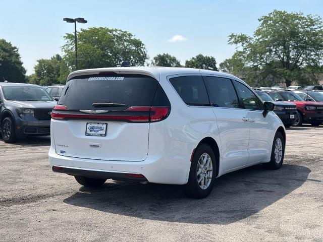 2024 Chrysler Pacifica - $35,898
