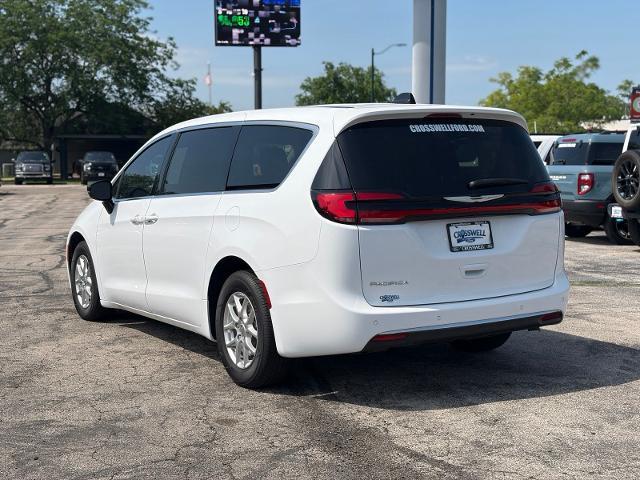 2024 Chrysler Pacifica - $35,898