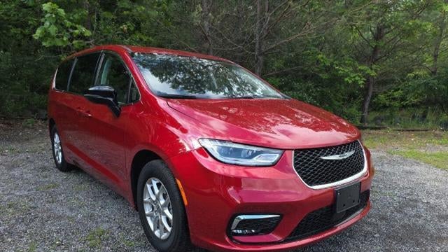 Preowned 2024 Chrysler Pacifica Touring L for Sale