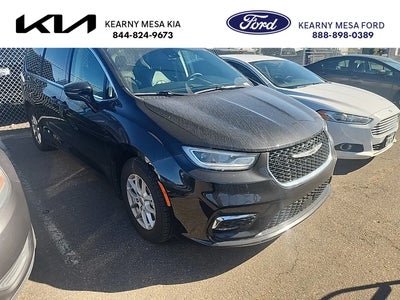 Photo of a 2024 Chrysler Pacifica Touring L 4DR Mini-Van for sale