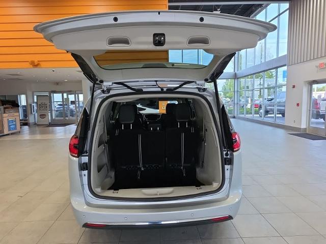 2024 Chrysler Pacifica - $22,079