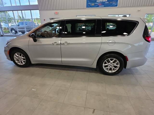 2024 Chrysler Pacifica - $22,079