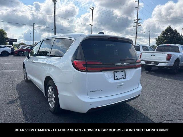 2024 Chrysler Pacifica - $21,994