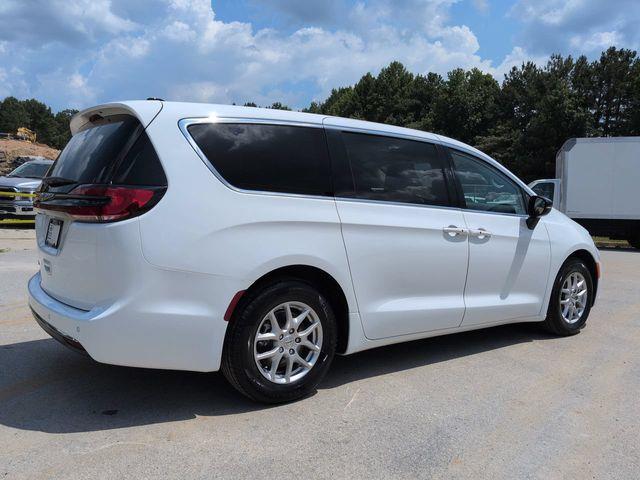 2024 Chrysler Pacifica - $19,850