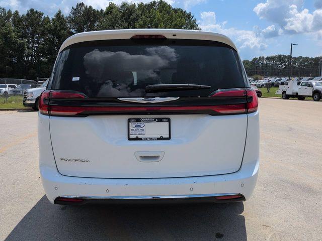 2024 Chrysler Pacifica - $19,850