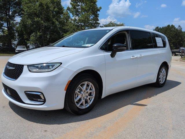 2024 Chrysler Pacifica - $19,850