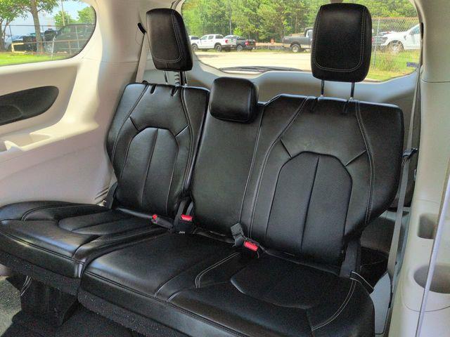 2024 Chrysler Pacifica - $19,850